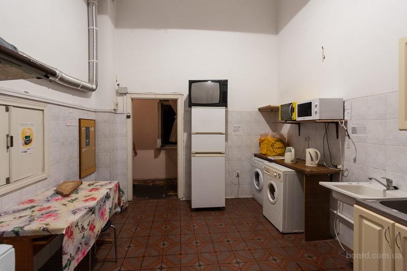 Общая кухня в общежитии. Пр Мусы Джалиля 16. Общая кухня. Кухня в общаге.