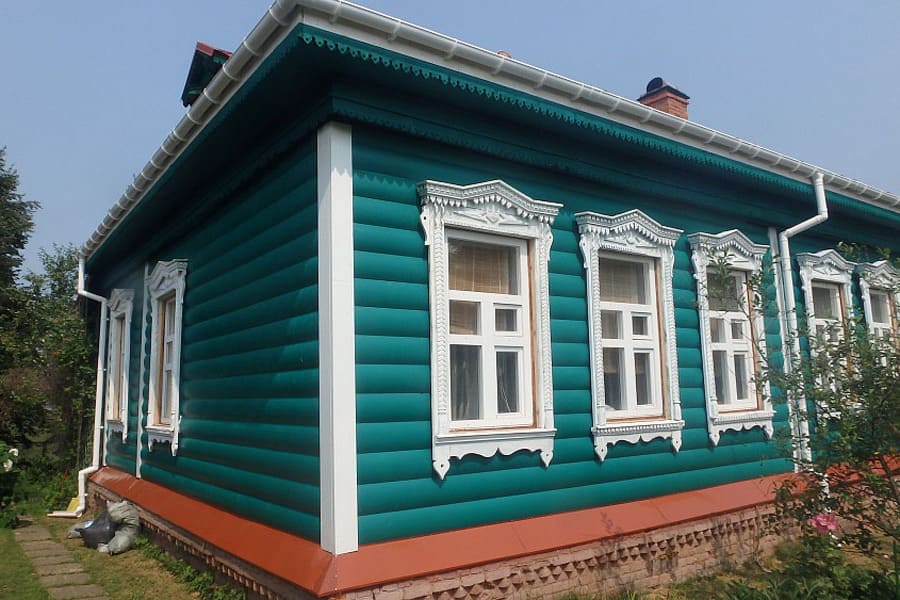 В какой цвет покрасить дом в деревне фото