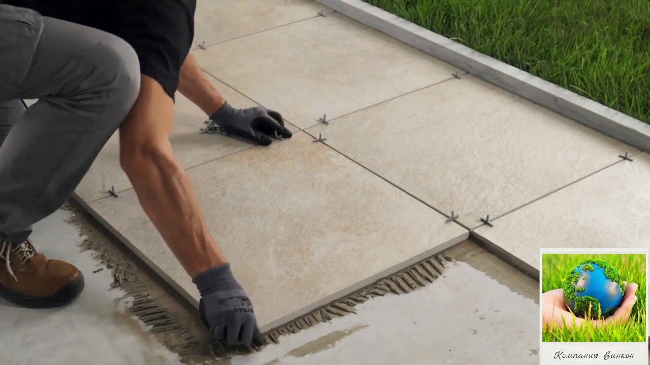 Как положить тротуарную плитку на бетонное основание. Укладка керамогранита. Плитка на бетонное основание. Укладка плитки на бетон на улице. Укладка керамогранита на пол.