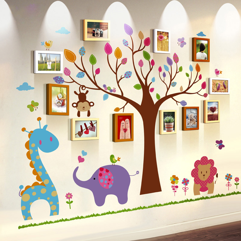 Как можно оформить группу. Дерево в интерьере детского сада. Декор стен в детском саду. Декорирование стен в детском саду. Украсить стену в детском саду.
