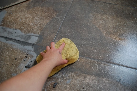  швов плитки на полу своими руками: Как затирать швы на плитке .